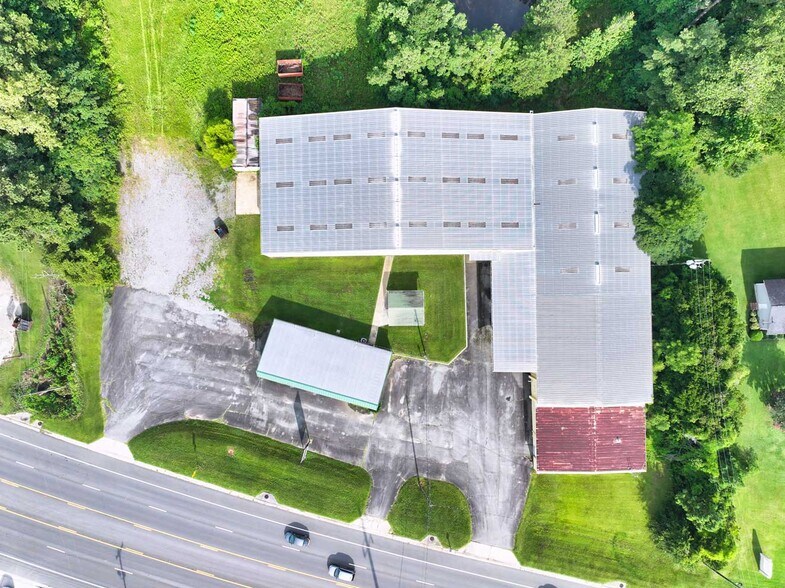 More Photos Of 11763 N Us-319, Thomasville Manufacturing For Sale