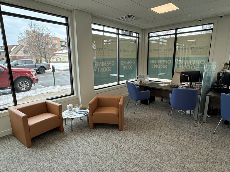 More Photos Of 232 E State St, Traverse City Hospitality For Sale