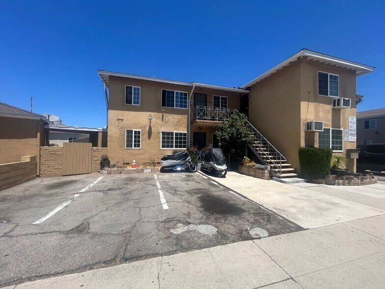 More Photos Of 6400 Camellia Ave, North Hollywood Apartments For Sale