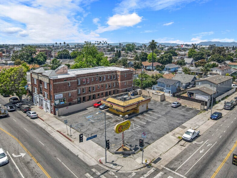 More Photos Of 261 E Vernon Ave, Los Angeles Fast Food For Lease