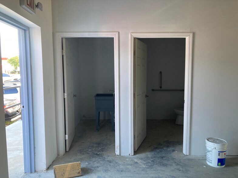 More Photos Of 3001 Broad River Rd, Columbia Freestanding For Lease