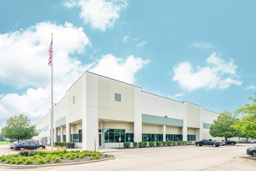 More Photos Of 2380 Sullivan Rd, Aurora Manufacturing For Lease