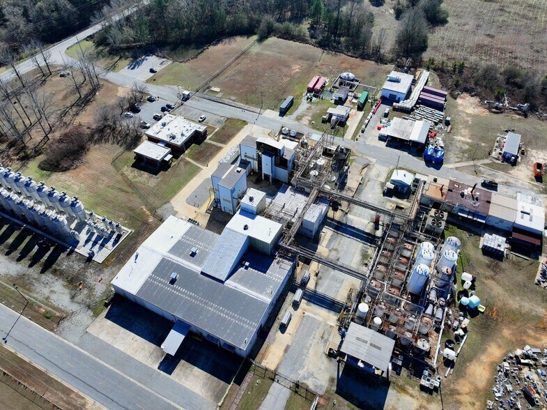 More Photos Of 6906 Dixie St, Columbus Industrial For Sale