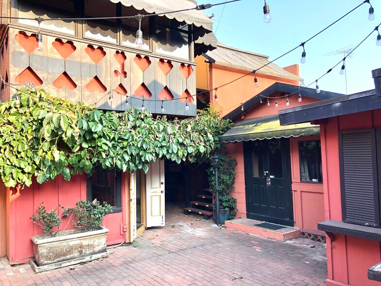 More Photos Of 119 N Main Ave, Fallbrook Restaurant For Sale