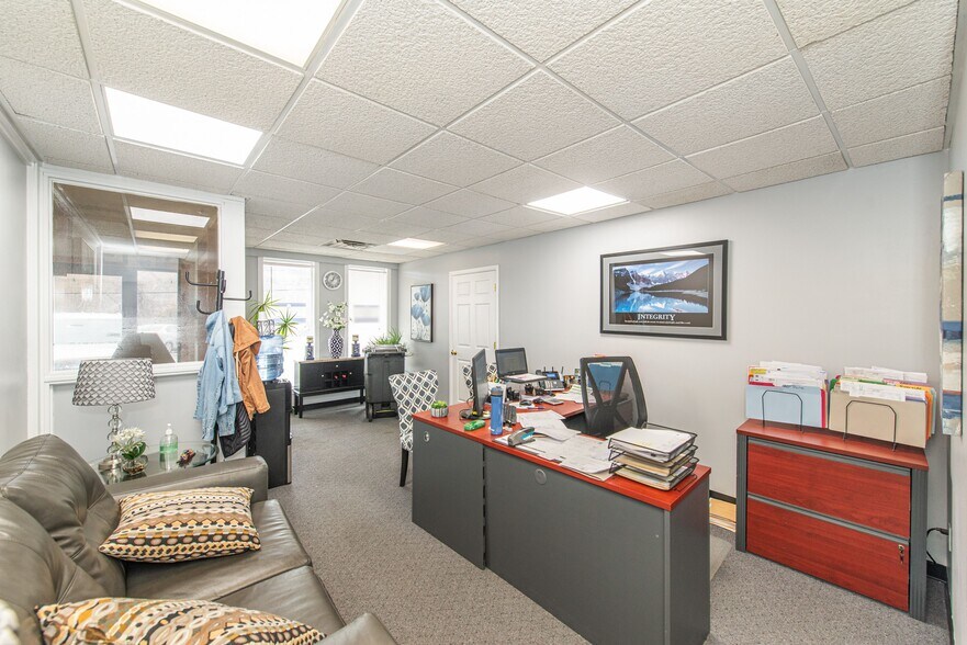 More Photos Of 1 State Rt 94, Vernon General Retail For Sale