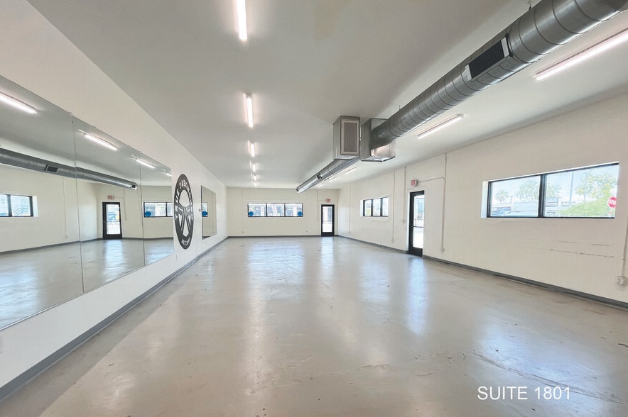 More Photos Of 1805 W Van Buren St, Phoenix Storefront Retail Office For Lease