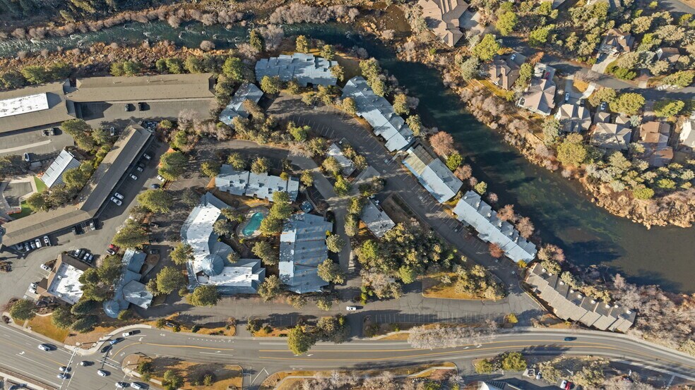 More Photos Of 3105 NW O. B. Riley Rd, Bend Hotel For Sale