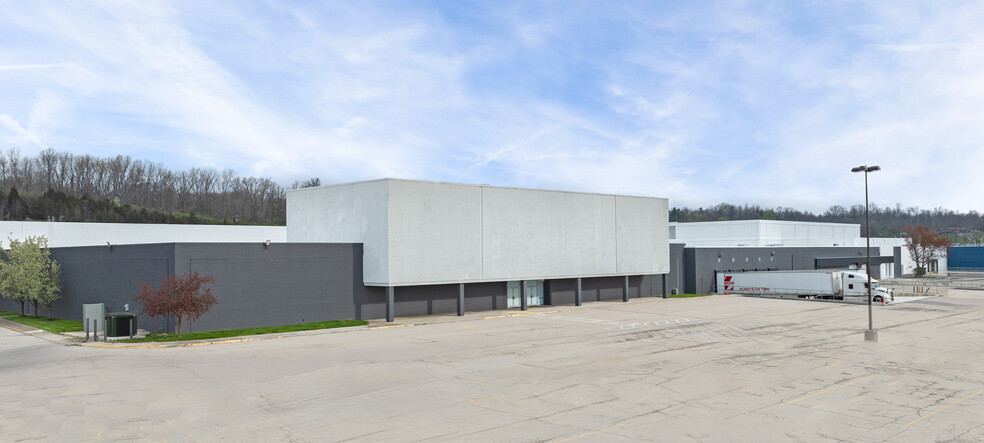 Primary Photo Of 1475 Upper Valley Pike, Springfield Warehouse For Lease