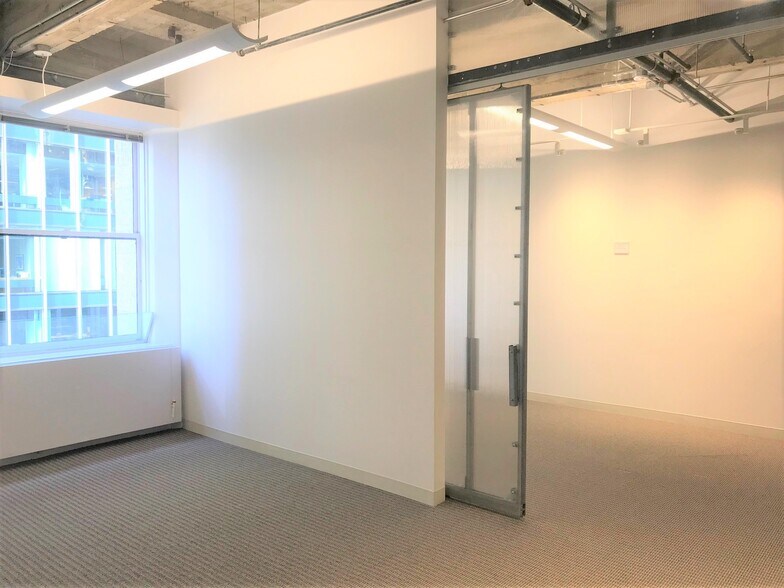 More Photos Of 100 Bush St, San Francisco Office For Lease