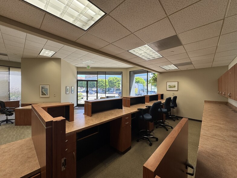 More Photos Of 12401 Wilshire Blvd, Los Angeles Medical For Lease