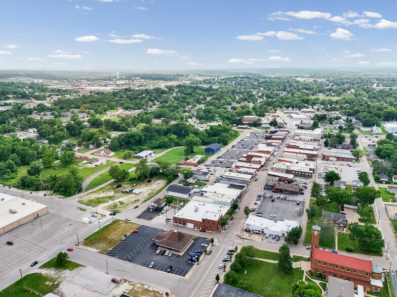 More Photos Of 11 Brierton Ln, Crystal City Office For Sale