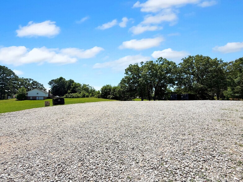 More Photos Of 1155 Union Chapel Rd E, Northport Land For Lease