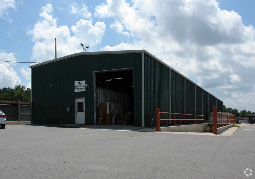 Primary Photo Of 209 S Redmond Rd, Jacksonville Warehouse For Lease