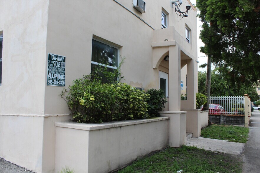 More Photos Of 1628 SW 3rd St, Miami Apartments For Sale
