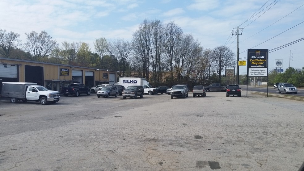 More Photos Of 6910 Buford Hwy, Atlanta Freestanding For Lease