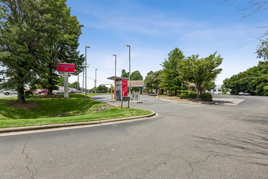 More Photos Of 9630 S Tryon St, Charlotte Bank For Sale