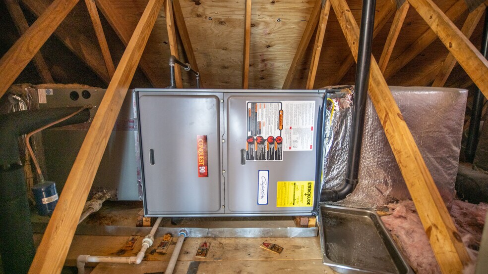 More Photos Of 29 Angel Dr, Leechburg Refrigeration Cold Storage For Sale