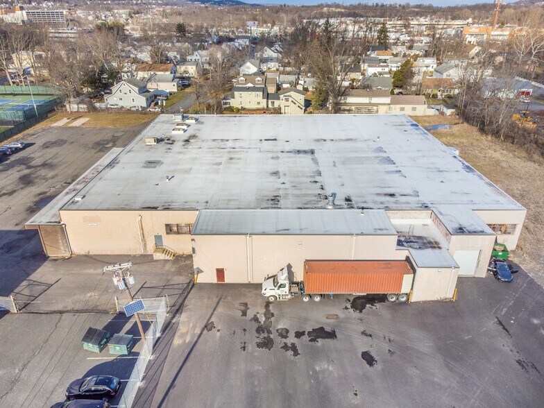 More Photos Of 75 Harrison St, Little Falls Warehouse For Lease