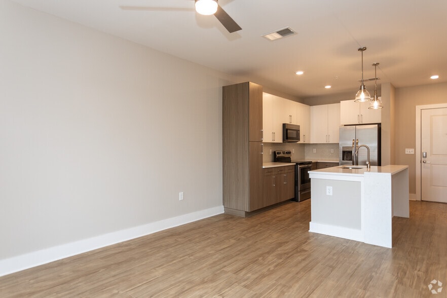 More Photos Of 222 S Main St, Mooresville Apartments For Lease