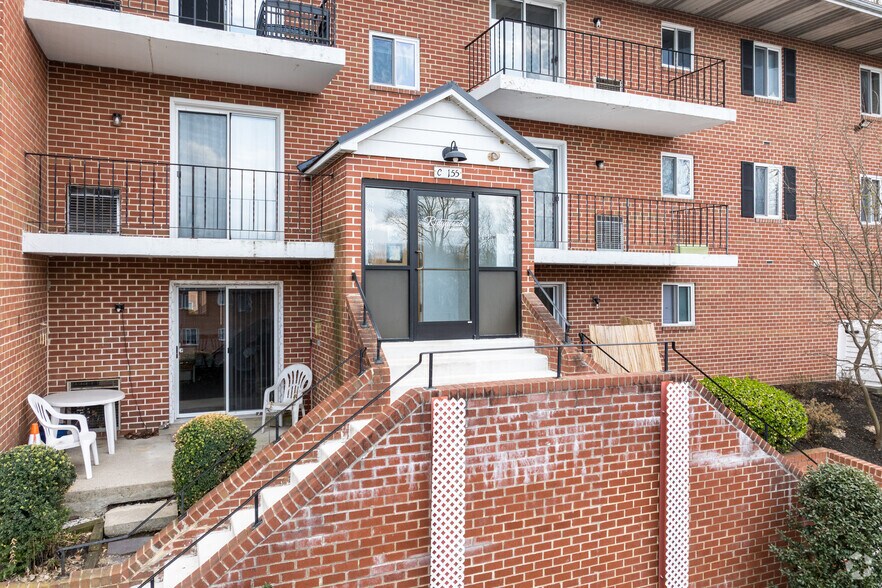 More Photos Of 155 Westtown Way, West Chester Apartments For Sale