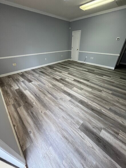More Photos Of 701 W Main St, Jamestown Office For Lease