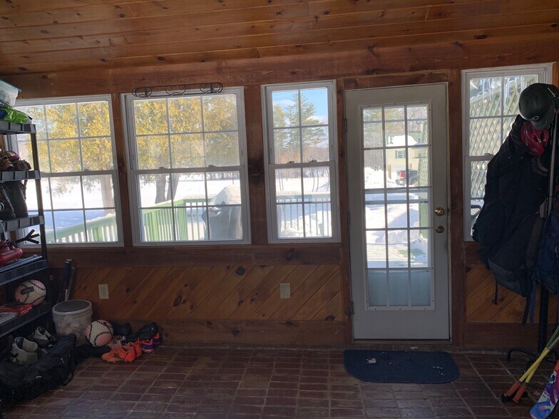 More Photos Of 159 Mayville Rd, Bethel Restaurant For Sale