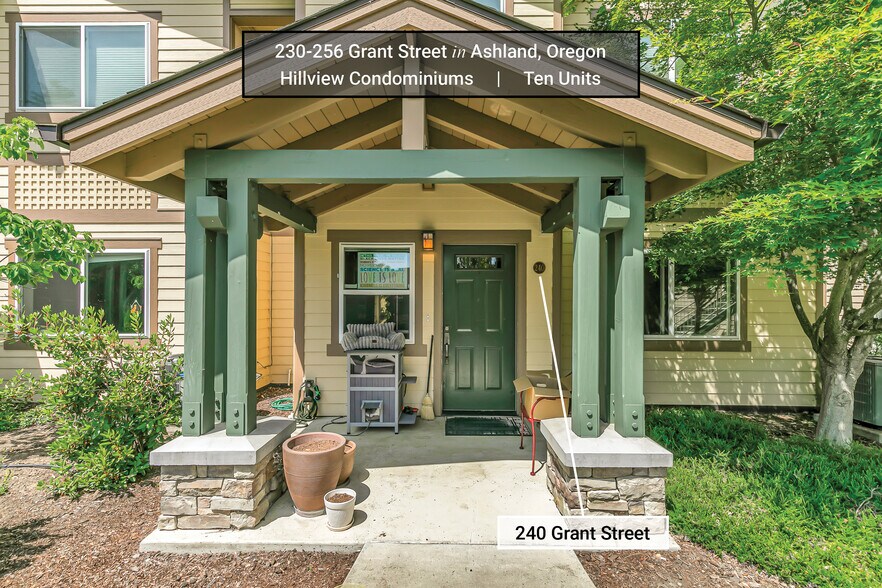 More Photos Of 230 Grant St, Ashland Multifamily For Sale