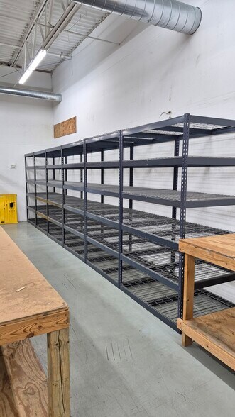 More Photos Of 7801 Park Dr, Chanhassen Warehouse For Lease