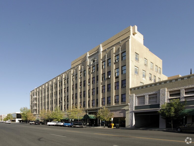 More Photos Of 1706 Chester Ave, Bakersfield Loft Creative Space For Lease