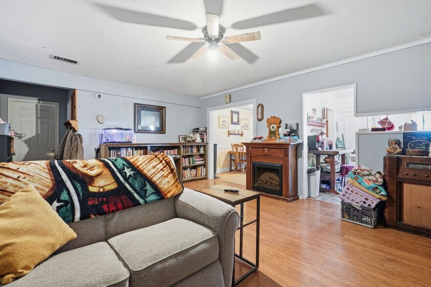 More Photos Of 1901 Cedar Crest Dr, Abilene Multifamily For Sale