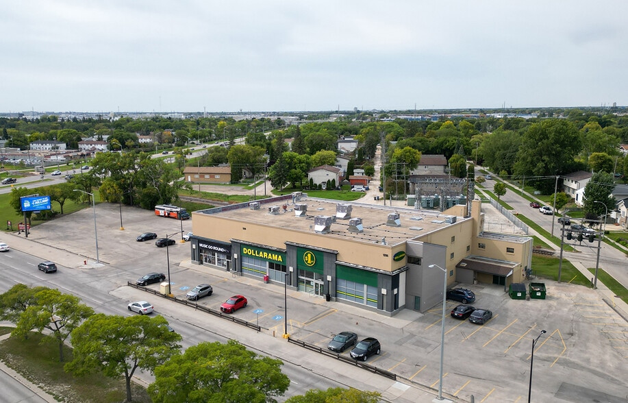 More Photos Of 1295 Pembina Hwy, Winnipeg Freestanding For Lease
