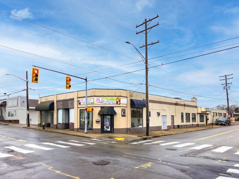 More Photos Of 634-636 Park Ave, Cranston Storefront For Sale