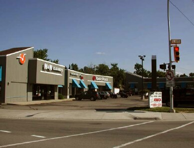 More Photos Of 2965 Orchard Lake Rd, Keego Harbor Storefront For Lease