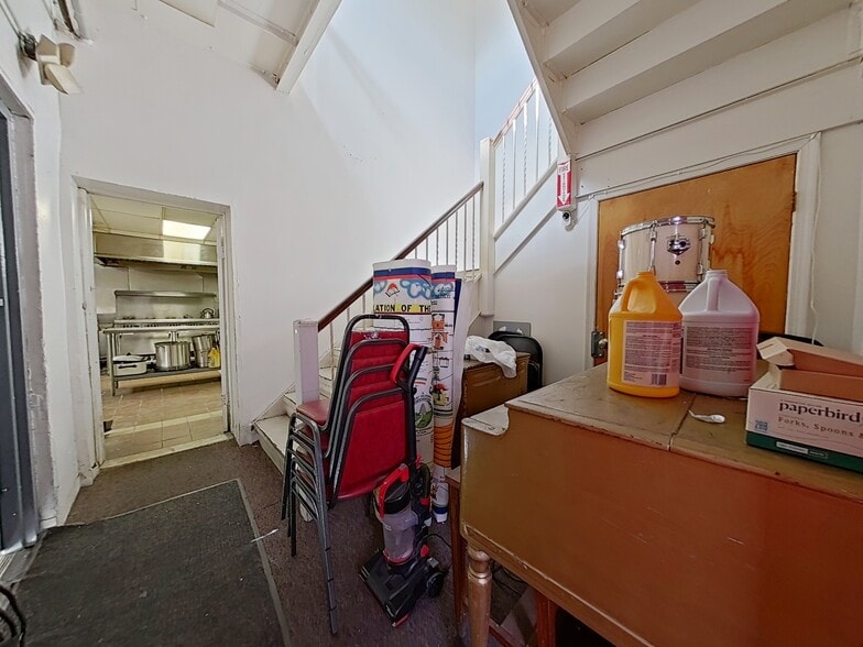More Photos Of 3914 N 6th St, Philadelphia Religious Facility For Sale
