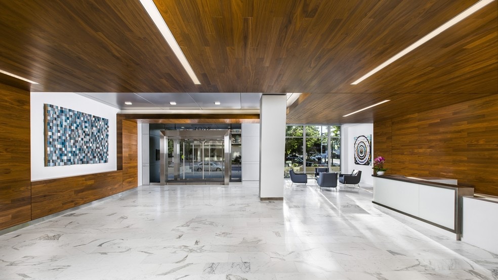 More Photos Of 3601 Wilson Blvd, Arlington Office For Lease