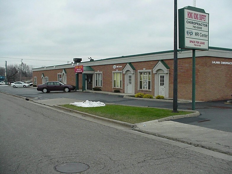 More Photos Of 5423 Mahoning Ave, Youngstown Office For Lease