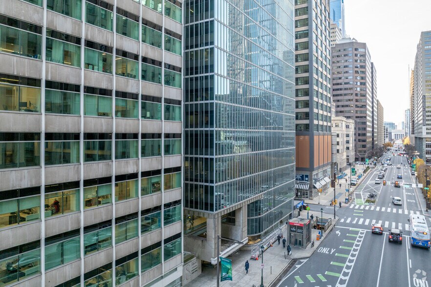 More Photos Of 1628 John F Kennedy Blvd, Philadelphia Office For Lease