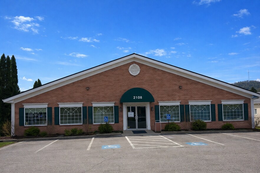 Primary Photo Of 2108 Lumber Ave, Wheeling Office For Sale
