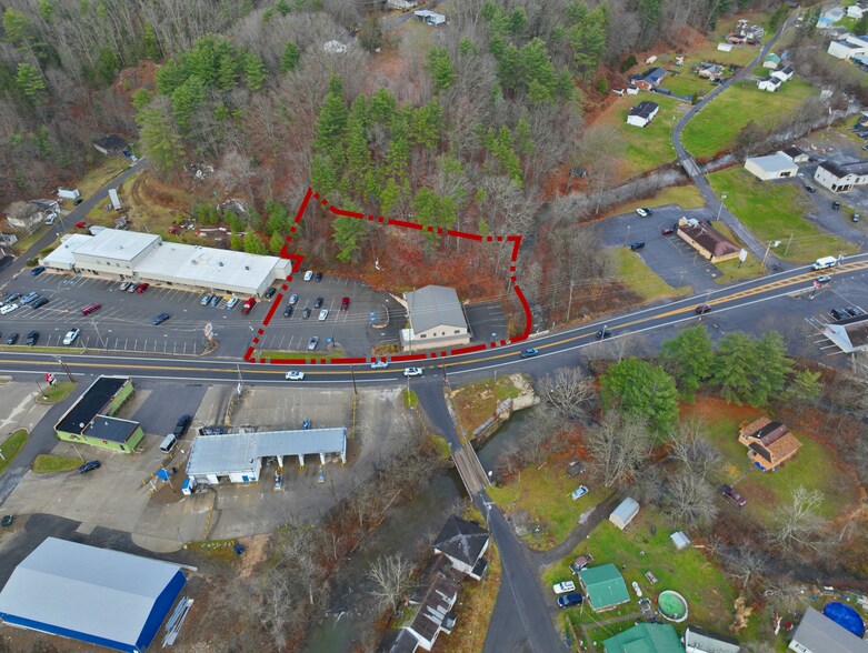 More Photos Of 725 Ritter Dr, Daniels Storefront Retail Office For Lease