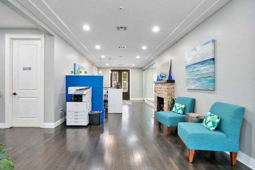 More Photos Of 1017 E South St, Orlando Office Residential For Sale