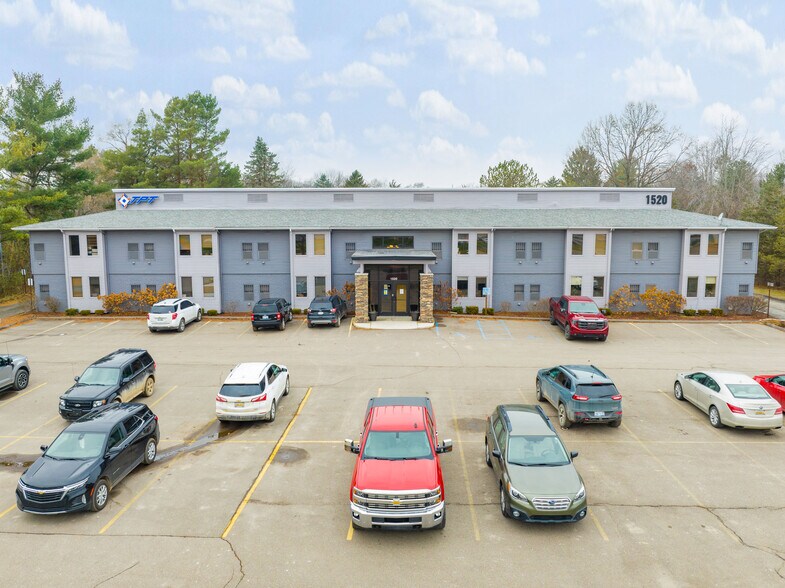 More Photos Of 1520 S Lapeer Rd, Lake Orion Office For Sale