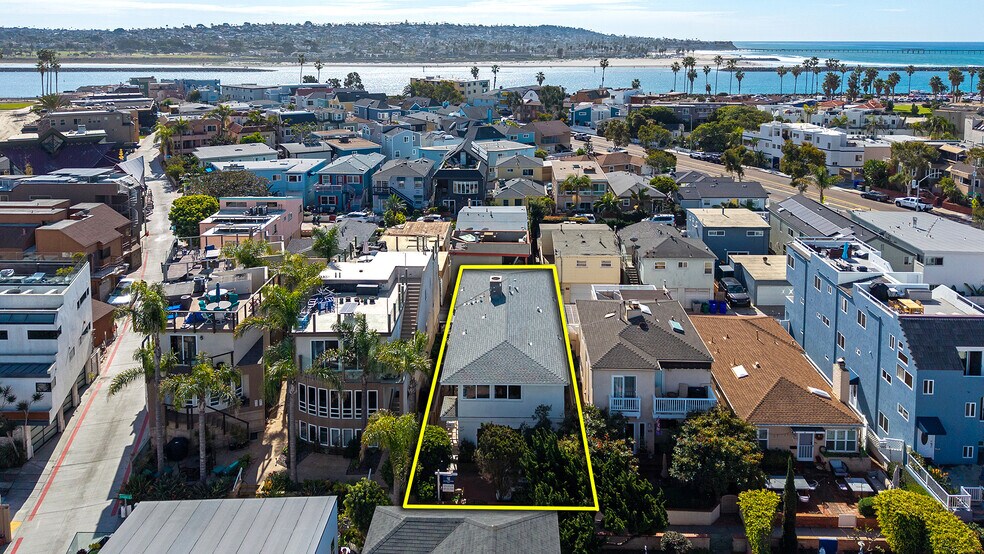 More Photos Of 829 Avalon Ct, San Diego Apartments For Sale