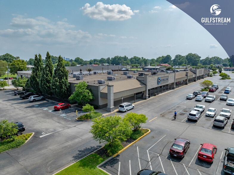 Primary Photo Of 650-712 Eastern Blvd, Clarksville Storefront For Lease