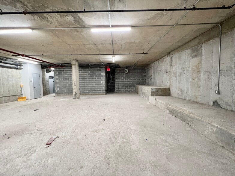 More Photos Of 1104 Bedford Ave, Brooklyn Multifamily For Sale