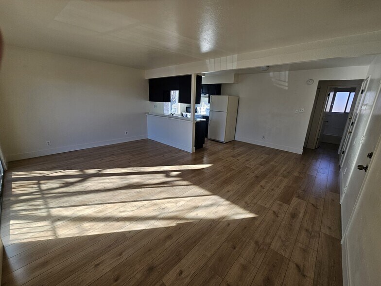 More Photos Of 1385 W 6th St, Reno Apartments For Sale