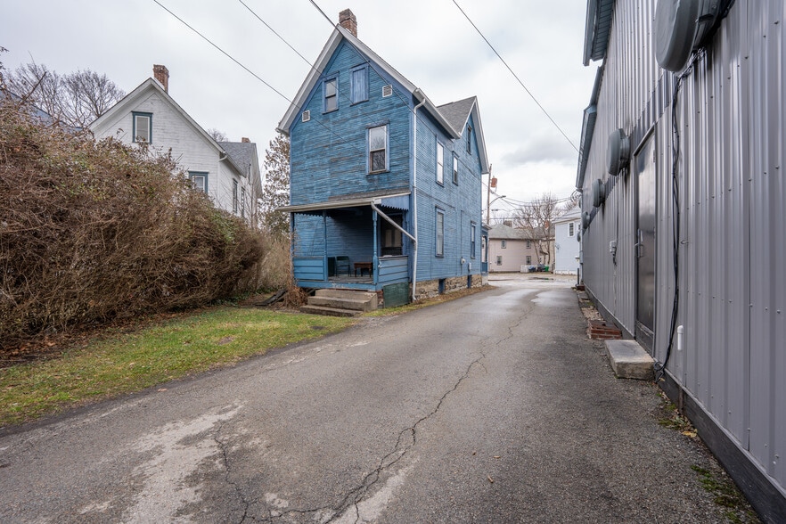More Photos Of 618 S Main St, Greensburg Restaurant For Sale