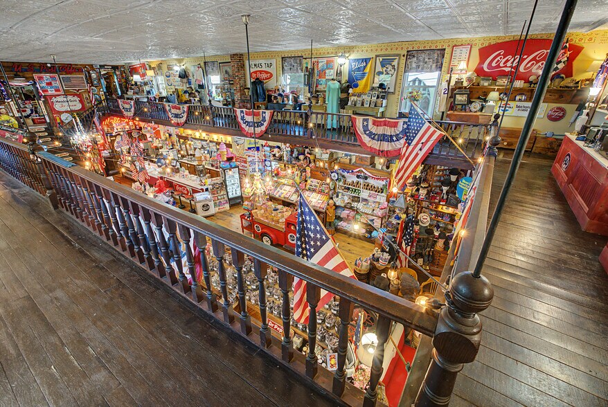 More Photos Of 219 MO-21, Caledonia Storefront Retail Residential For Sale