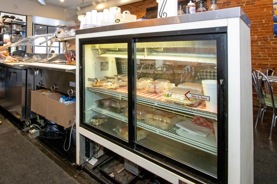 More Photos Of 128 S Market St, Wooster General Retail For Sale
