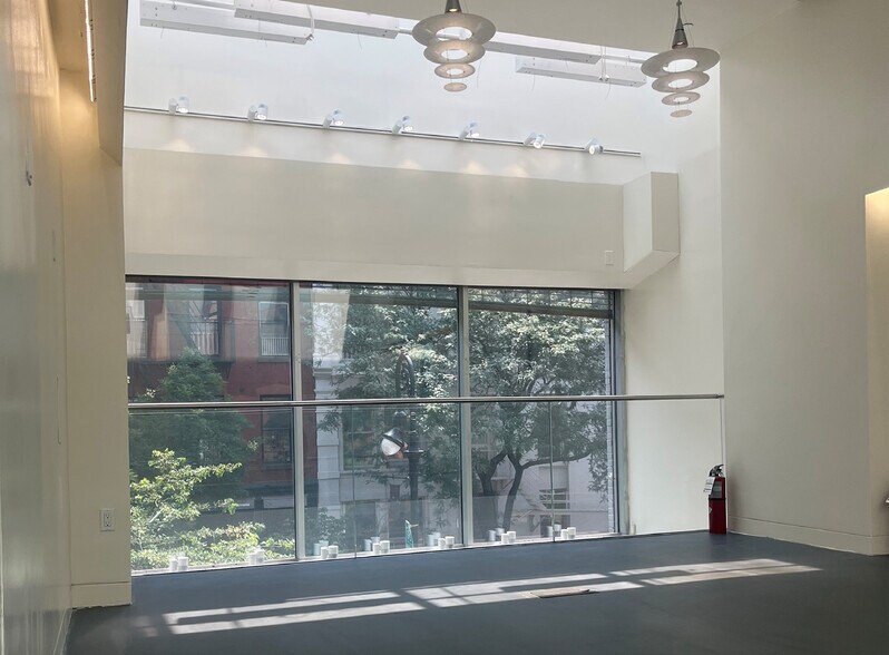 More Photos Of 452 W Broadway, New York Storefront For Lease