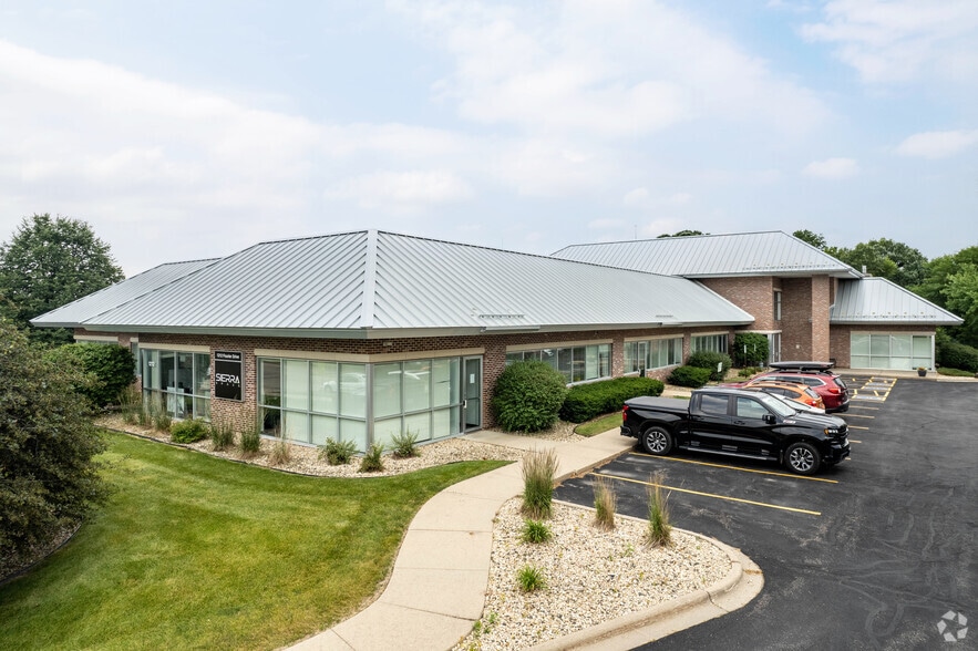 More Photos Of 1212 Fourier Dr, Madison Office For Lease